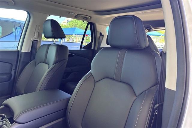 new 2025 Honda Pilot car, priced at $51,305