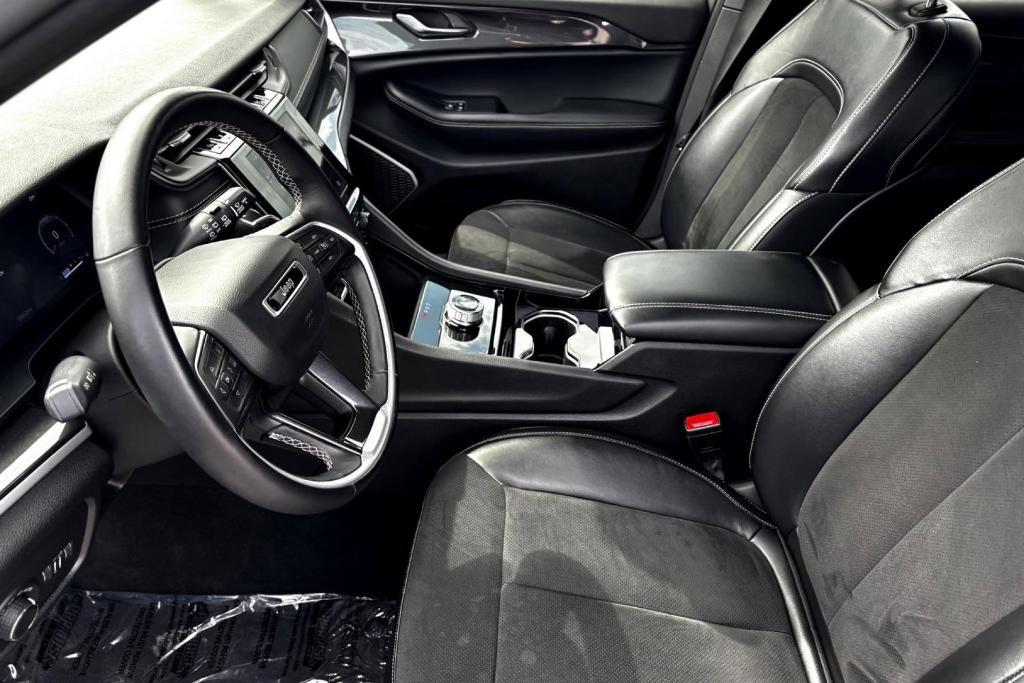 used 2022 Jeep Grand Cherokee L car, priced at $28,977