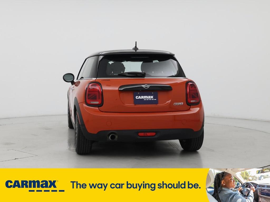 used 2019 MINI Hardtop car, priced at $17,998