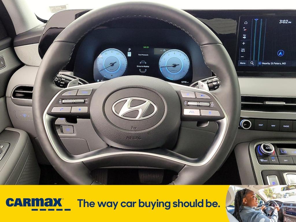 used 2025 Hyundai Palisade car, priced at $46,998