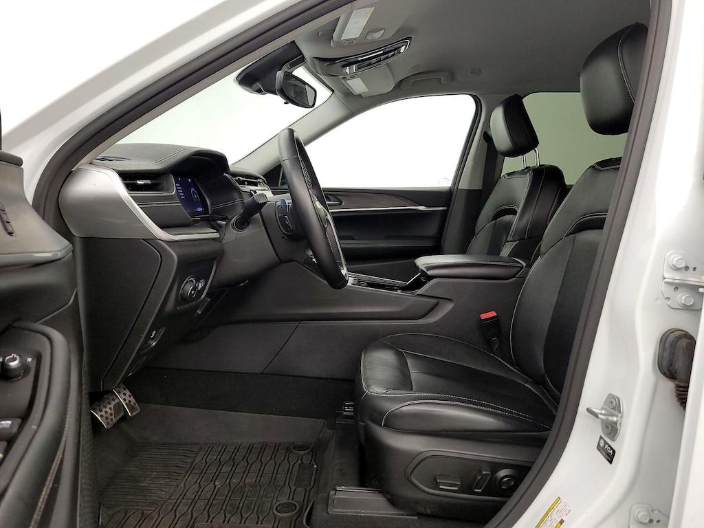 used 2022 Jeep Grand Cherokee car, priced at $33,998