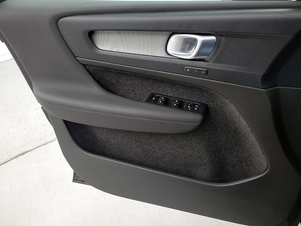 used 2024 Volvo XC40 car, priced at $32,998