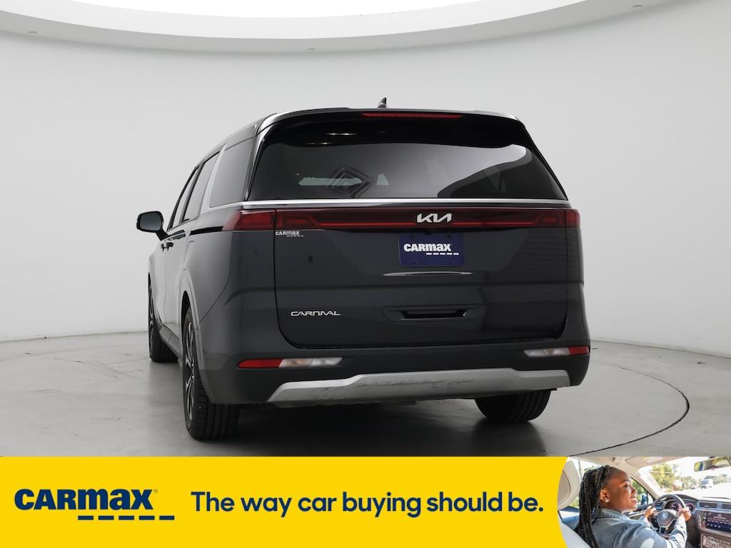 used 2023 Kia Carnival car, priced at $32,998
