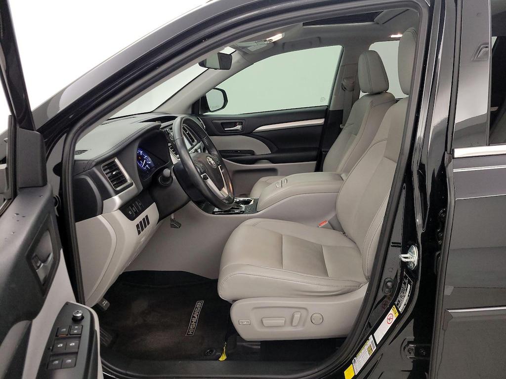 used 2019 Toyota Highlander car, priced at $34,998