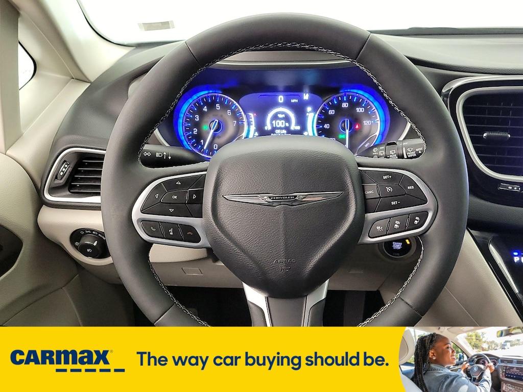 used 2024 Chrysler Pacifica car, priced at $35,998