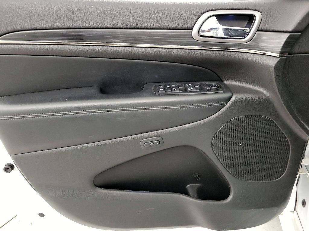 used 2020 Jeep Grand Cherokee car, priced at $28,998