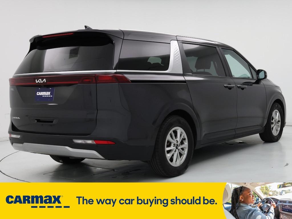 used 2023 Kia Carnival car, priced at $33,998