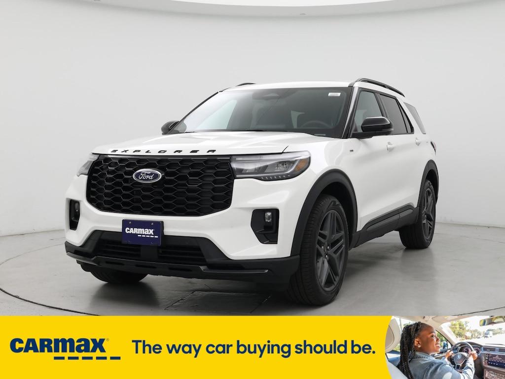 used 2025 Ford Explorer car, priced at $48,998