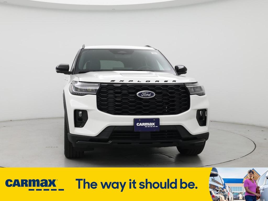 used 2025 Ford Explorer car, priced at $48,998