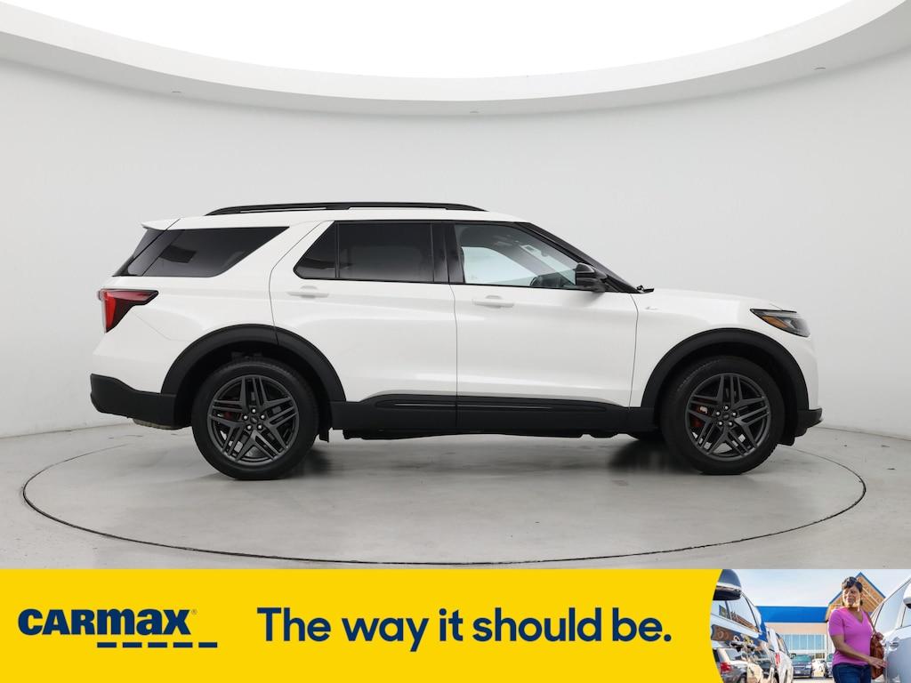 used 2025 Ford Explorer car, priced at $48,998