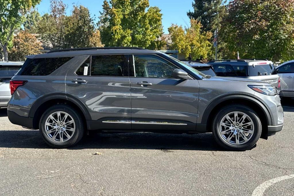 new 2025 Ford Explorer car, priced at $45,800