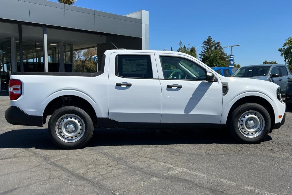 new 2025 Ford Maverick car
