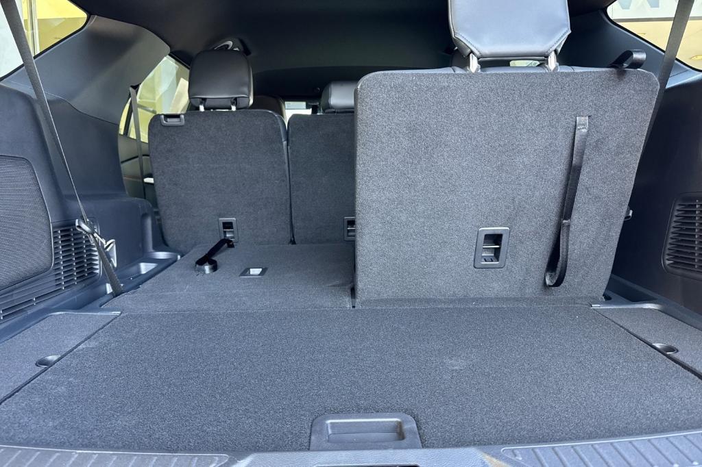 new 2025 Ford Explorer car, priced at $47,708