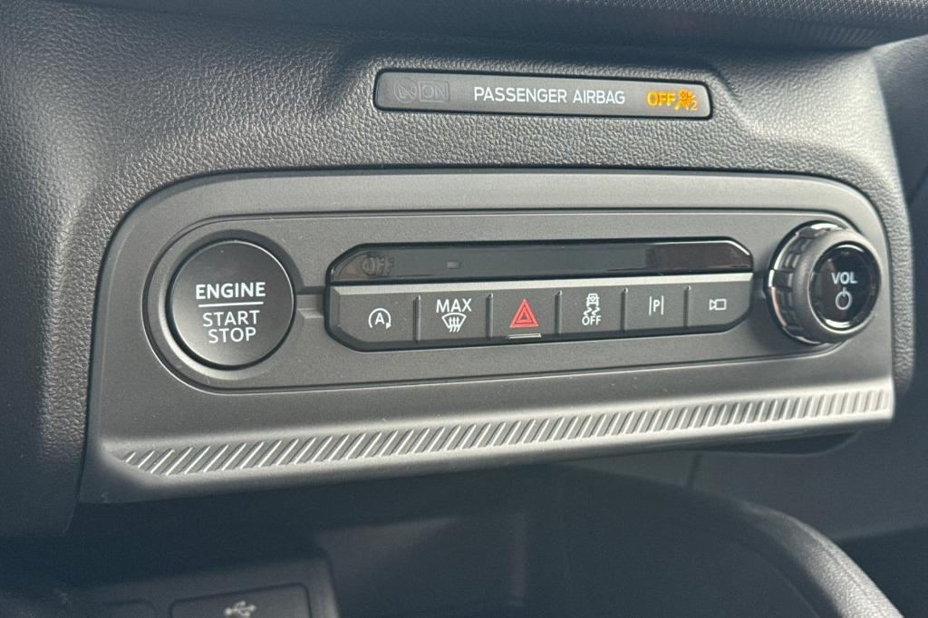 new 2025 Ford Bronco Sport car, priced at $38,967