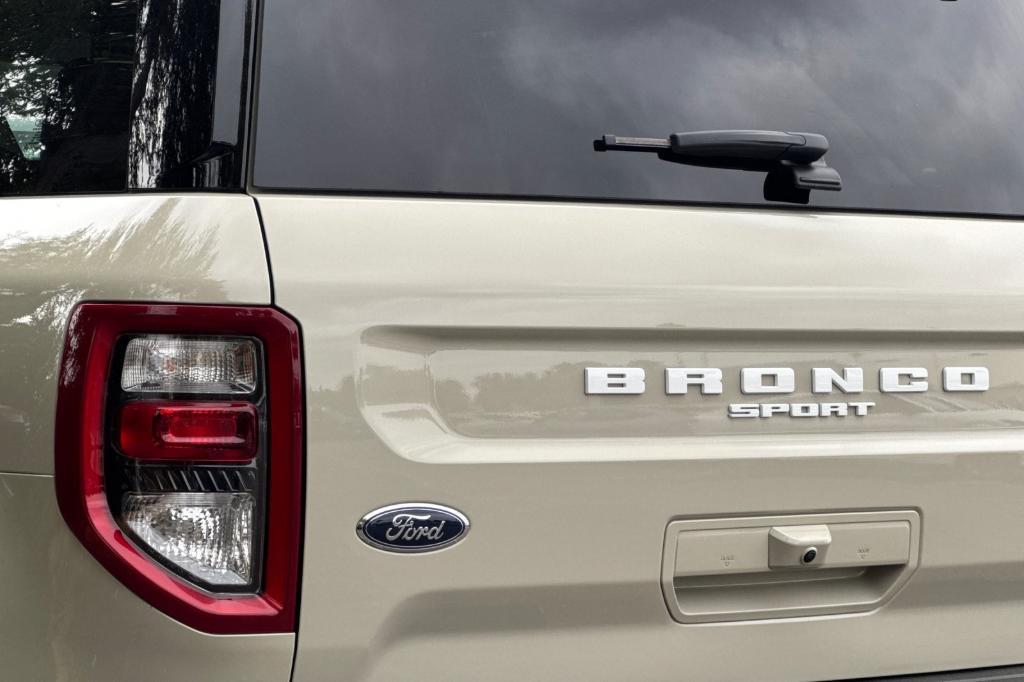 new 2025 Ford Bronco Sport car, priced at $39,467