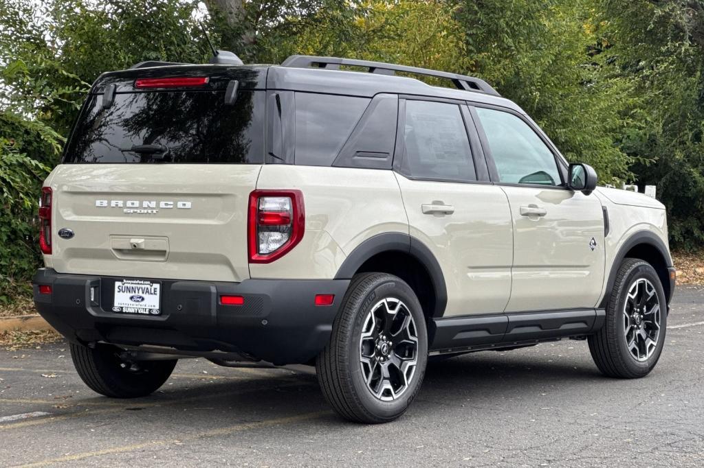 new 2025 Ford Bronco Sport car, priced at $38,967