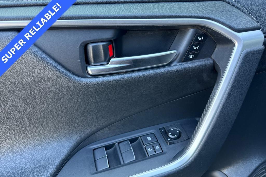 used 2020 Toyota RAV4 car, priced at $29,991
