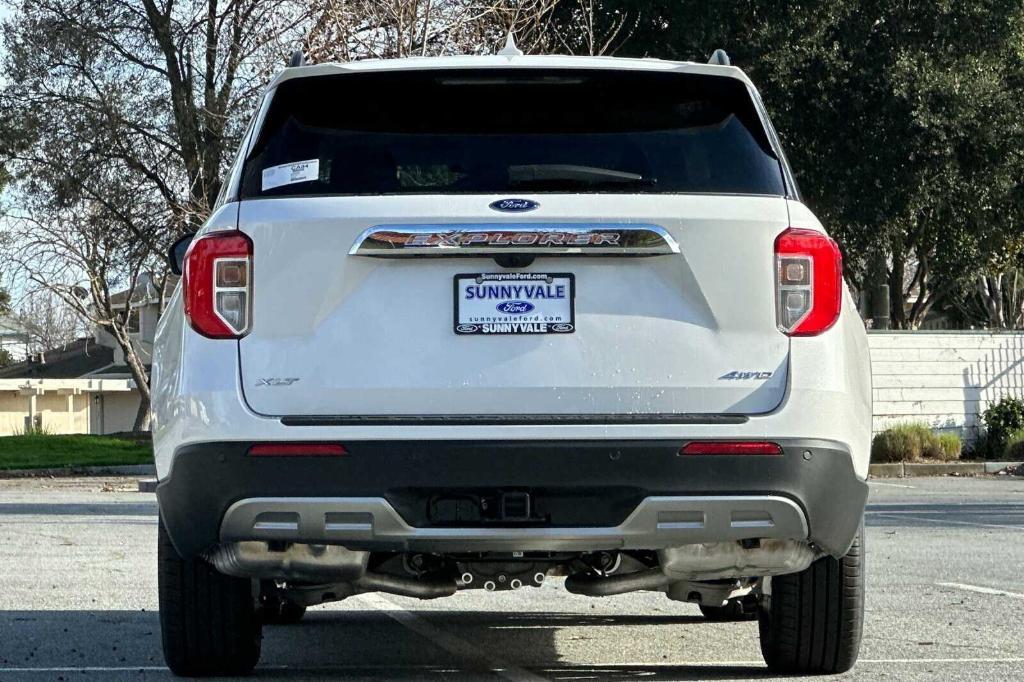 new 2024 Ford Explorer car, priced at $43,674