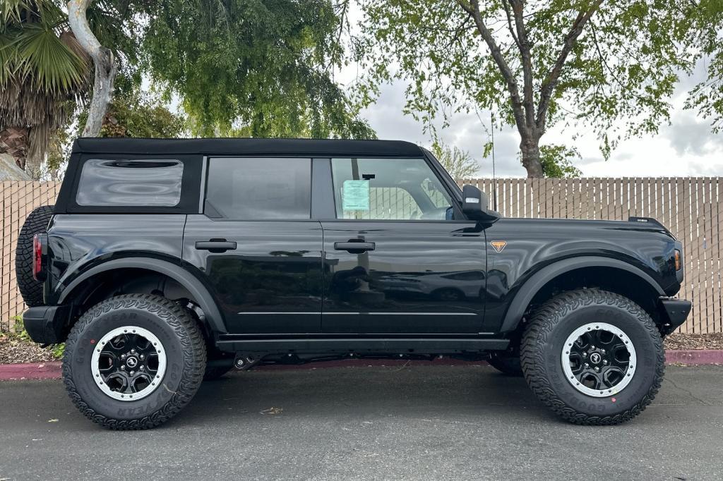 new 2024 Ford Bronco car, priced at $60,266