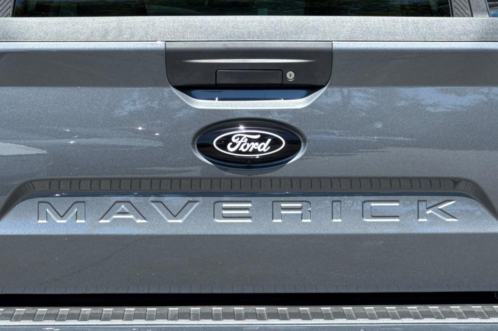 new 2025 Ford Maverick car, priced at $37,061