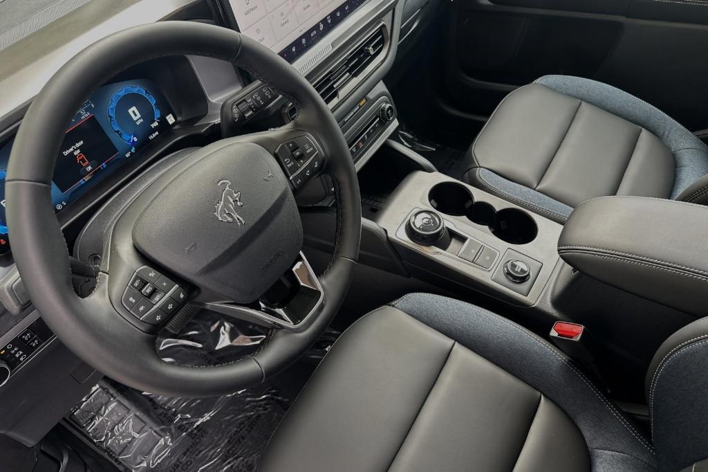 new 2025 Ford Bronco Sport car, priced at $36,284