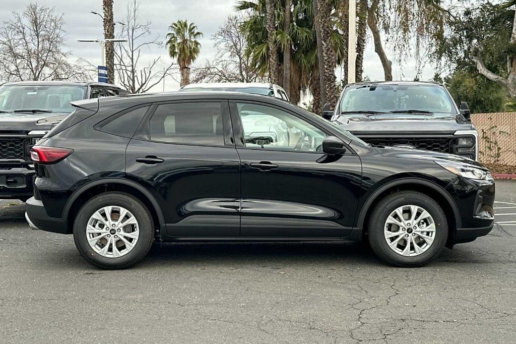 new 2025 Ford Escape car, priced at $28,839