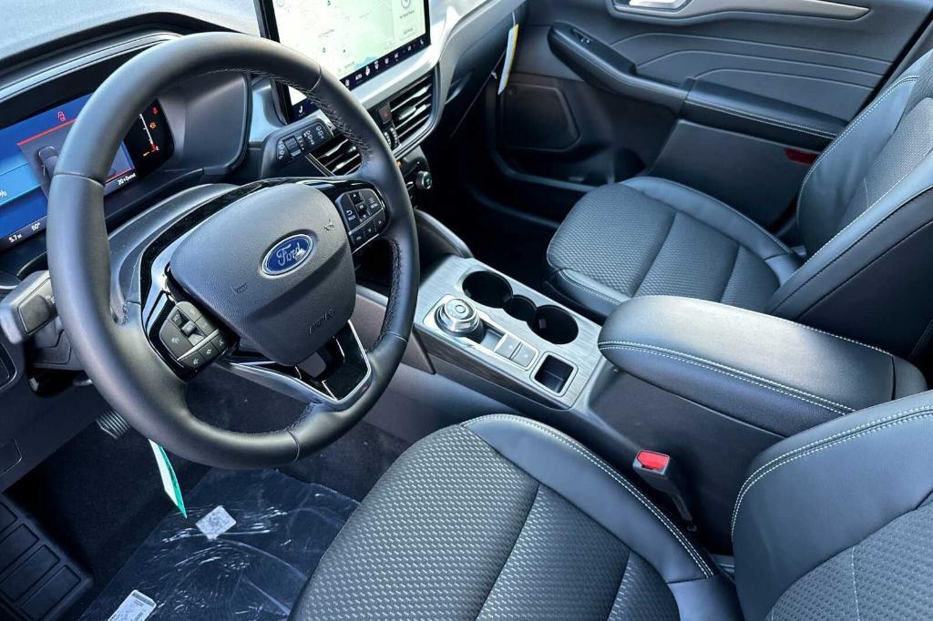 new 2025 Ford Escape car, priced at $33,697