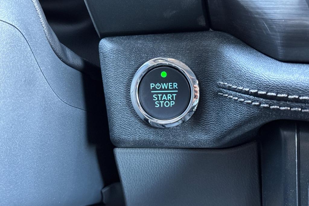 new 2025 Ford F-150 Lightning car, priced at $65,866