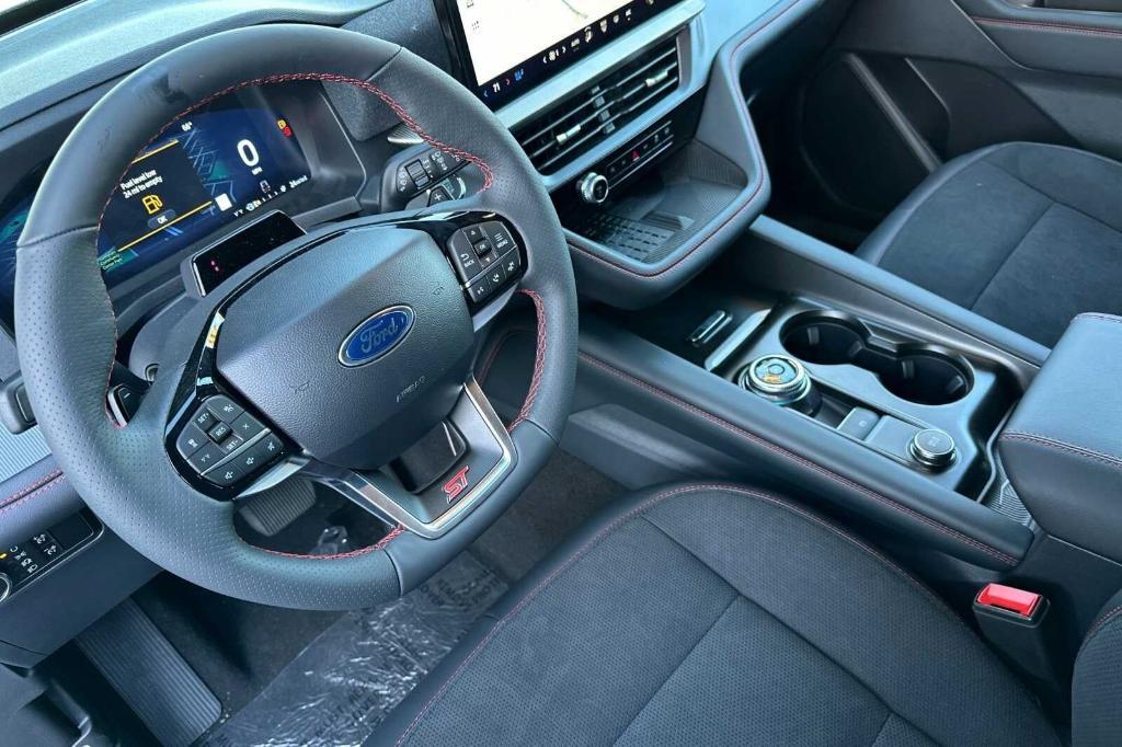 new 2025 Ford Explorer car, priced at $58,787