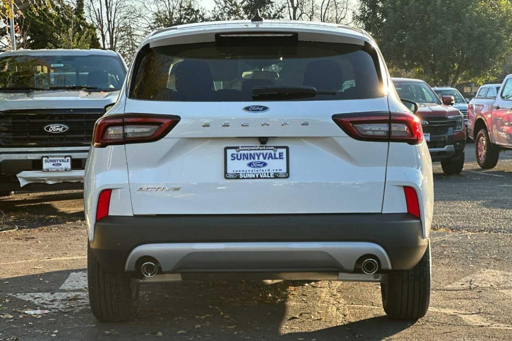 new 2025 Ford Escape car, priced at $29,438