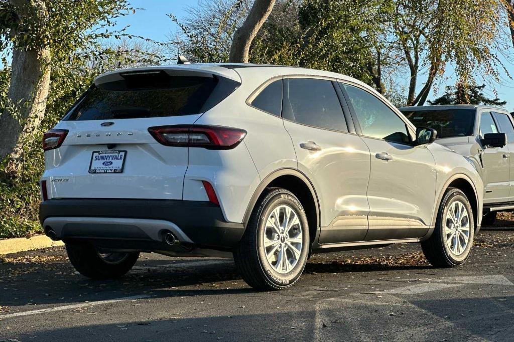 new 2025 Ford Escape car, priced at $29,438