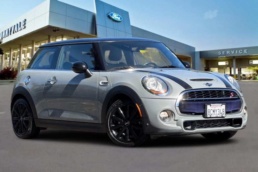 used 2018 MINI Hardtop car, priced at $16,995