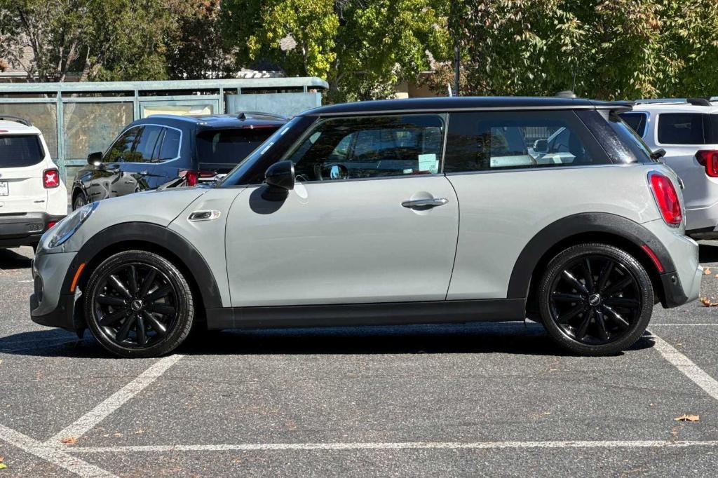 used 2018 MINI Hardtop car, priced at $16,995