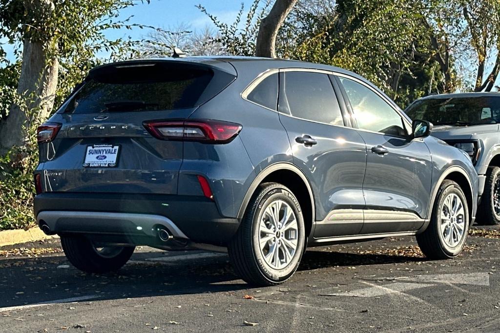 new 2025 Ford Escape car, priced at $28,935