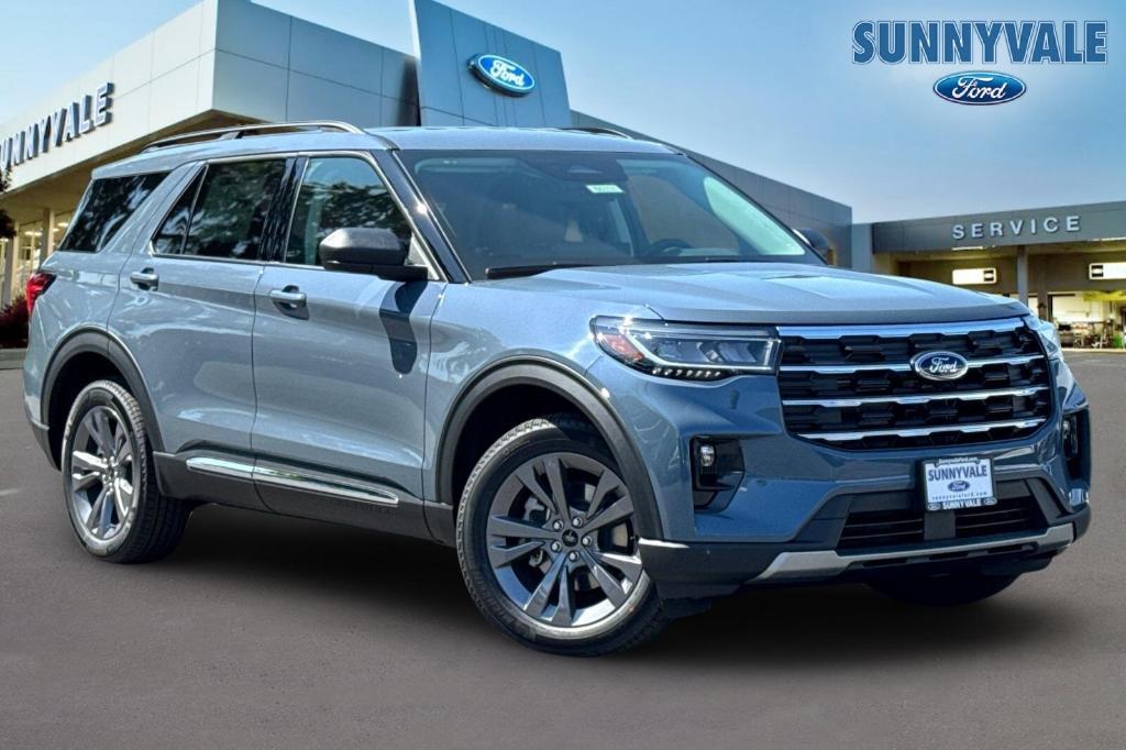new 2025 Ford Explorer car