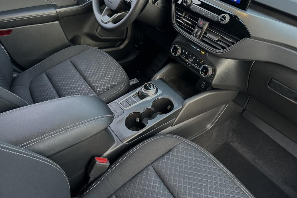 new 2025 Ford Escape car