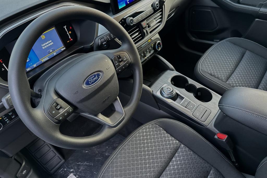 new 2025 Ford Escape car, priced at $28,839