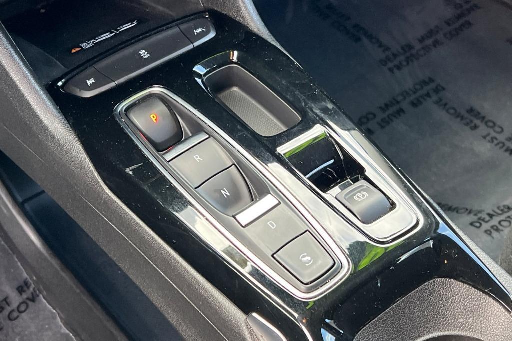 used 2022 Chevrolet Bolt EUV car, priced at $19,991