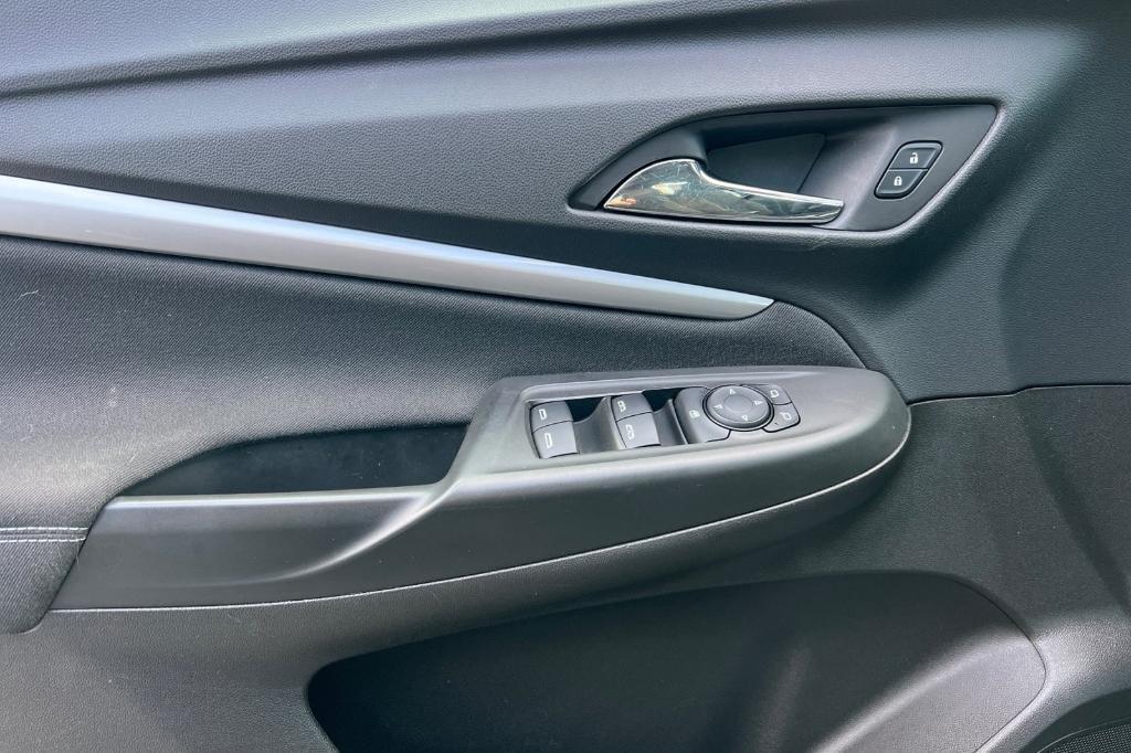 used 2022 Chevrolet Bolt EUV car, priced at $19,991