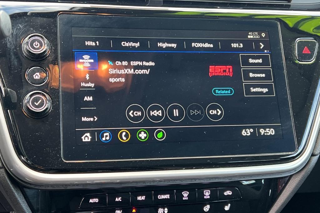 used 2022 Chevrolet Bolt EUV car, priced at $19,991