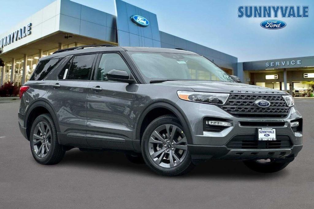 new 2024 Ford Explorer car, priced at $49,740