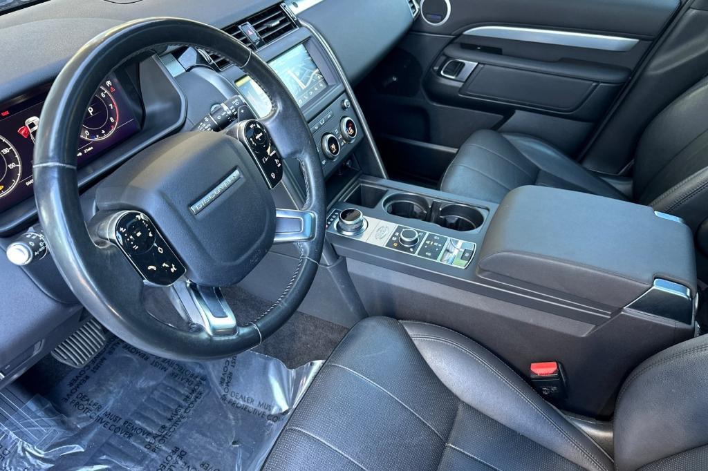 used 2020 Land Rover Discovery car, priced at $29,895