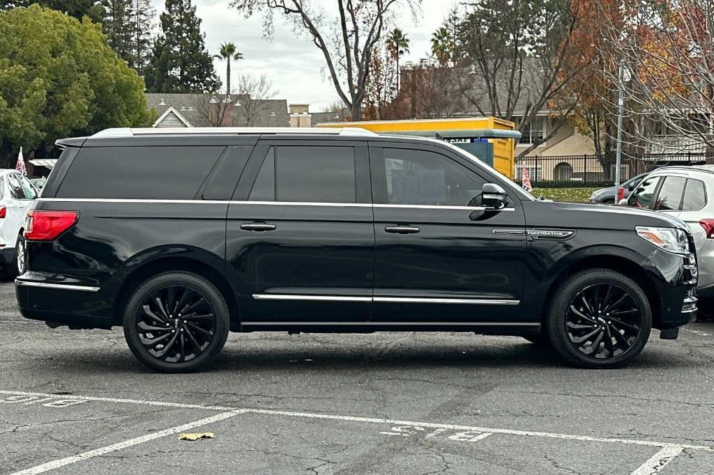 used 2020 Lincoln Navigator L car, priced at $45,995