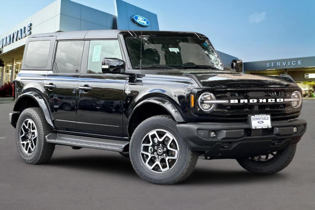 new 2025 Ford Bronco car, priced at $52,960