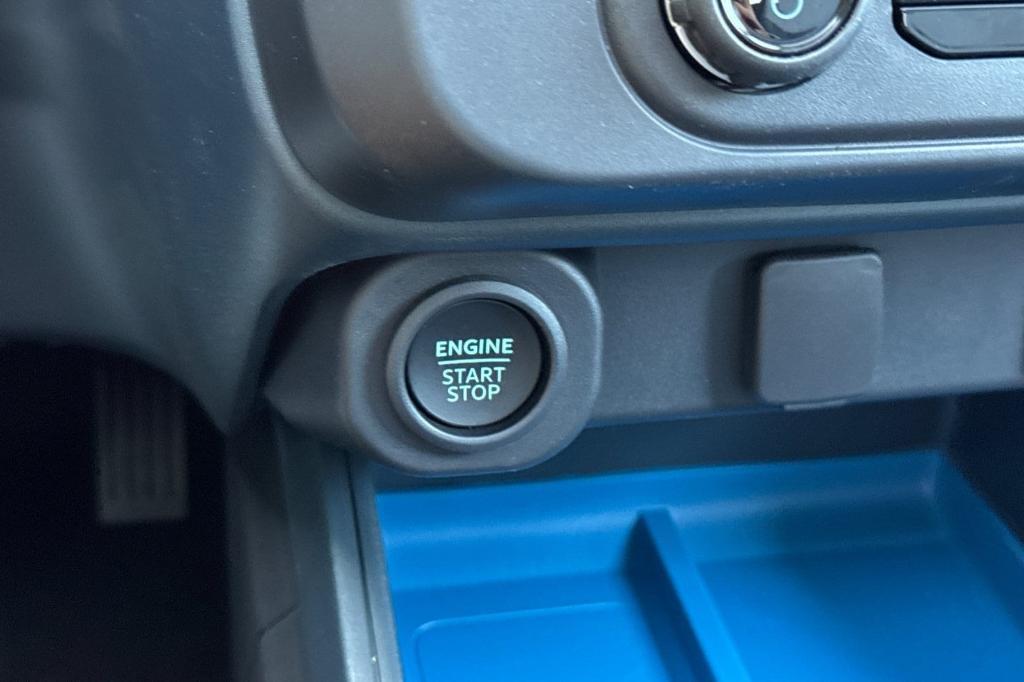 new 2025 Ford Maverick car, priced at $35,318