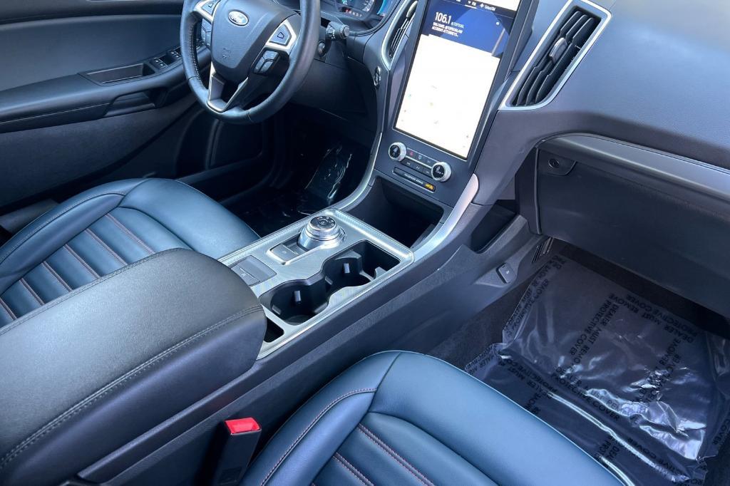 used 2022 Ford Edge car, priced at $25,191