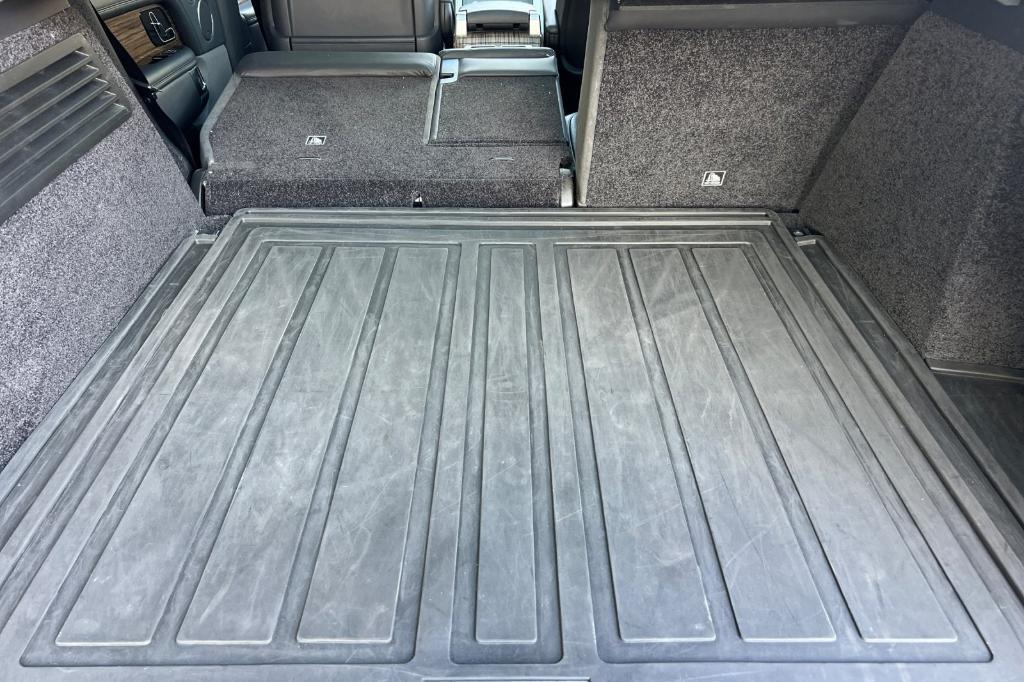 used 2019 Land Rover Range Rover car, priced at $42,991