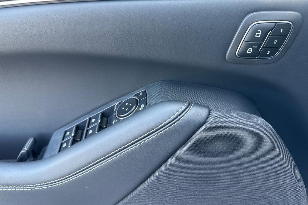 new 2025 Ford Mustang Mach-E car, priced at $39,780