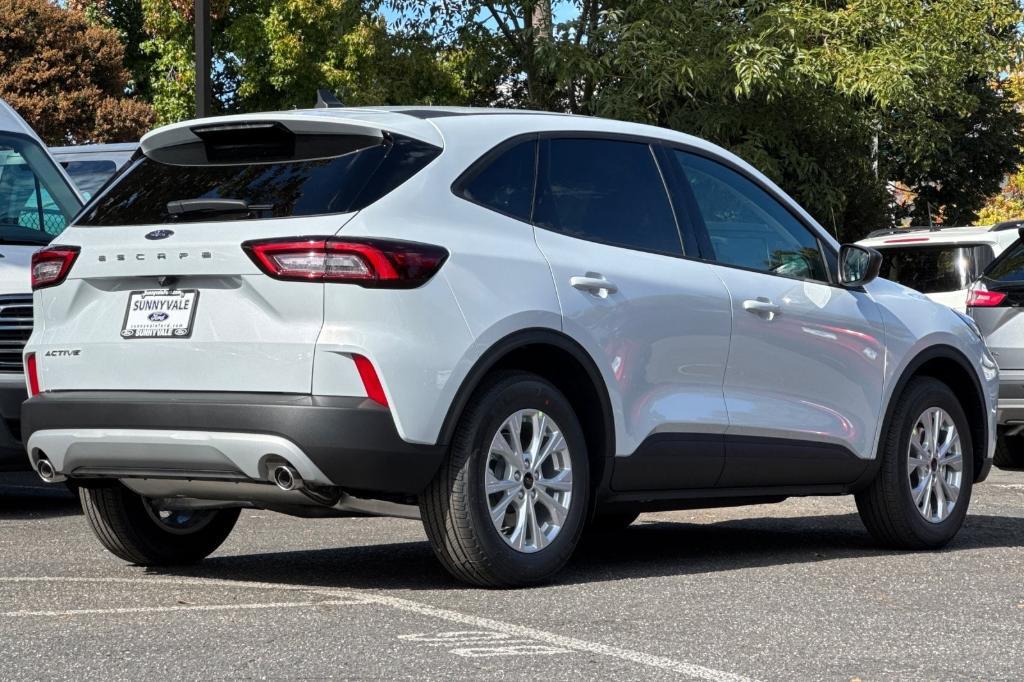 new 2025 Ford Escape car, priced at $28,930