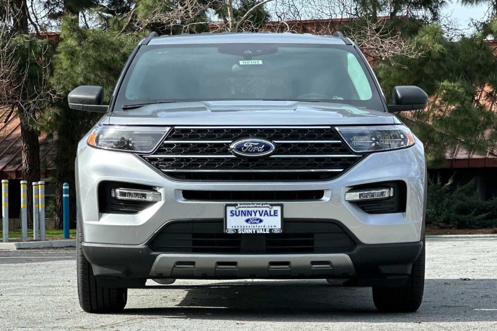 new 2024 Ford Explorer car, priced at $45,075